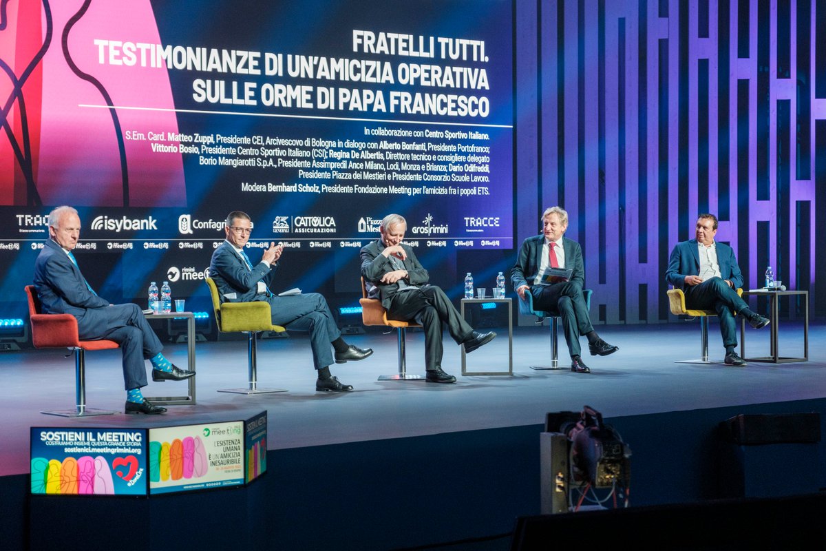 “Abbiamo bisogno di amici con cui affrontare insieme la vita. Abbiamo bisogno di amici con cui scoprire il senso della vita.” 

💡Dario Odifreddi, Presidente di Piazza dei Mestieri
📷<a href="/MeetingRimini/">Meeting Rimini</a> 
#amicizia #amiciziainesauiribile #Meeting23