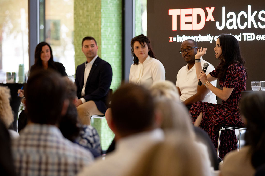TheJessieJax's tweet photo. Last week we were honored to host @TEDxJAX for Downtown: A City Rediscovering Its Center. Thank you to the experts who shared their vision for growth and updates on work to strengthen #dtjax, as well as the challenges and opportunities that lie ahead. https://t.co/XZTP6rLEZp
