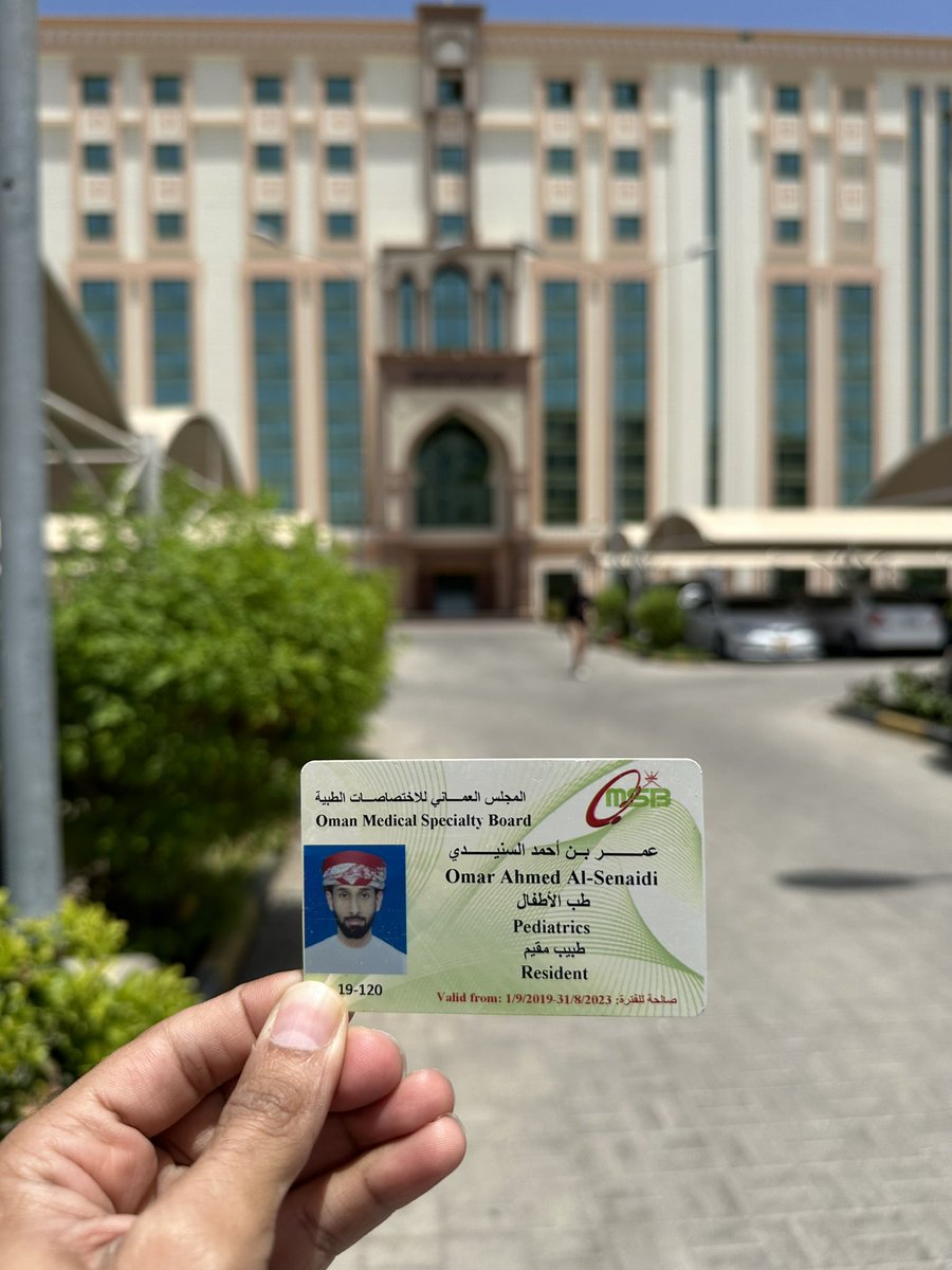 Omar91118576's tweet photo. It is the End of new beginning 
اذكر تفاصيل الاسابيع الاولى من هذه المرحلة ورهبة الخوض في هذه التجربة ، وكيف ان التردد والانسحاب يراودك بين الحين والاخر…
وكيف ان السنة الثانية فقدت فيها الموازنة بين العائلة والعمل
والسنة الثالث�� فيها تفاصيل كثيرة وكثيرة من كل الجوانب ،،،
يتبع https://t.co/djbVvjNyFd