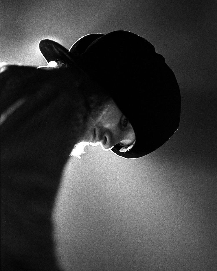 layne staley performing with mad season in 1995.