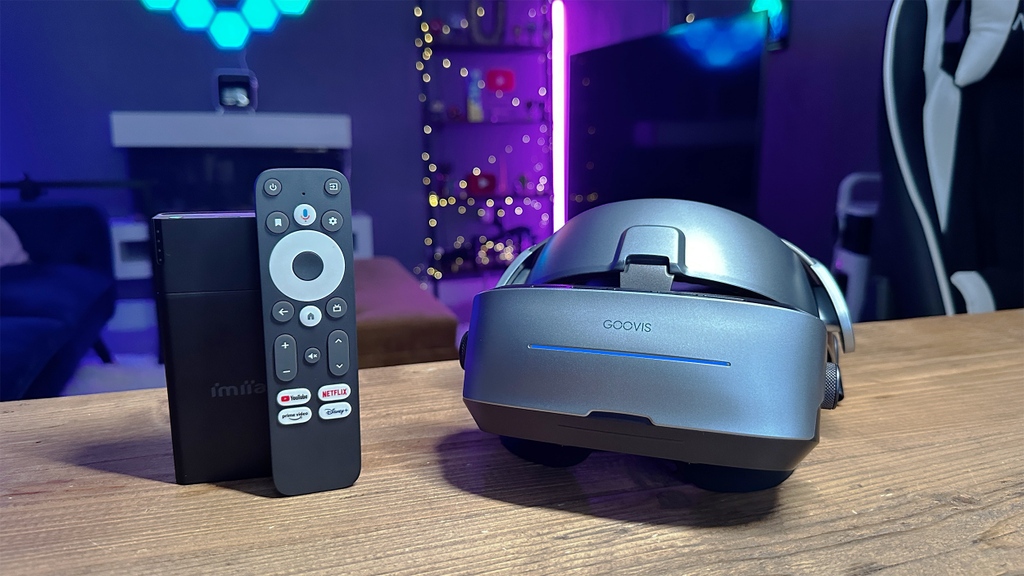 UmerReviews's tweet photo. This is the new Goovis G3 Max, a Cinema Headset with 5K OLED, 4K 60Hz and 1080p 120Hz Resolutions and a Wireless Android TV Media Player! Check out the full review: https://t.co/igBe7faEUg https://t.co/dnvbrX0BW7