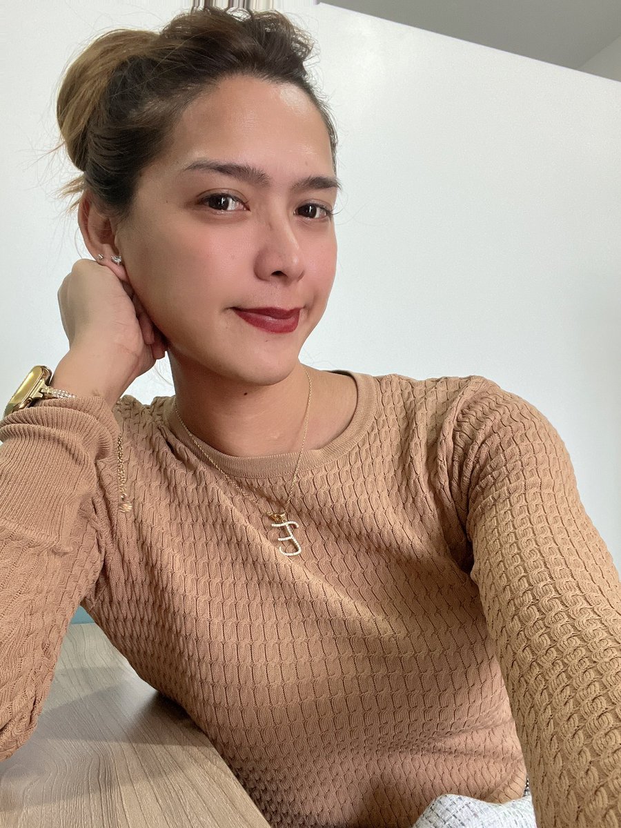 elleadarna1987's tweet photo. Bored 🤗 https://t.co/rIjC22UqcZ