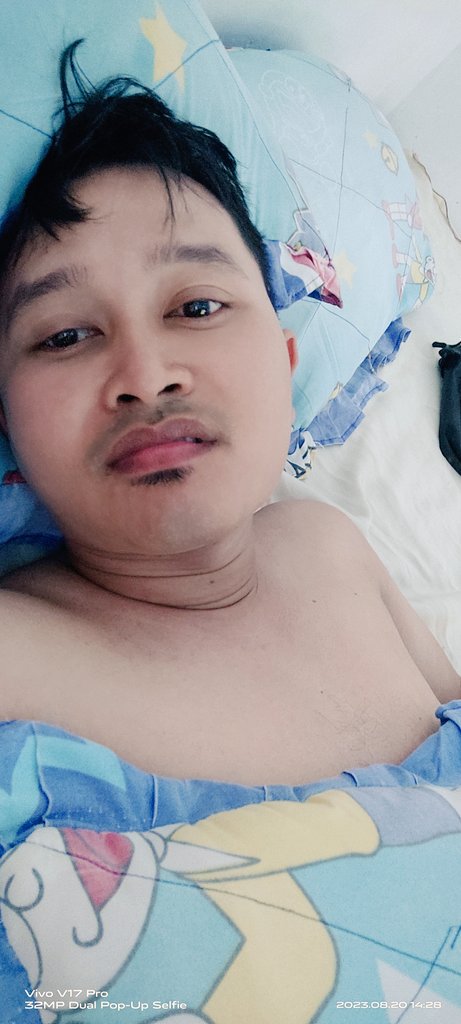 IndraAreya's tweet photo. Sudah waktunya 😴 https://t.co/hqqjthGzmD
