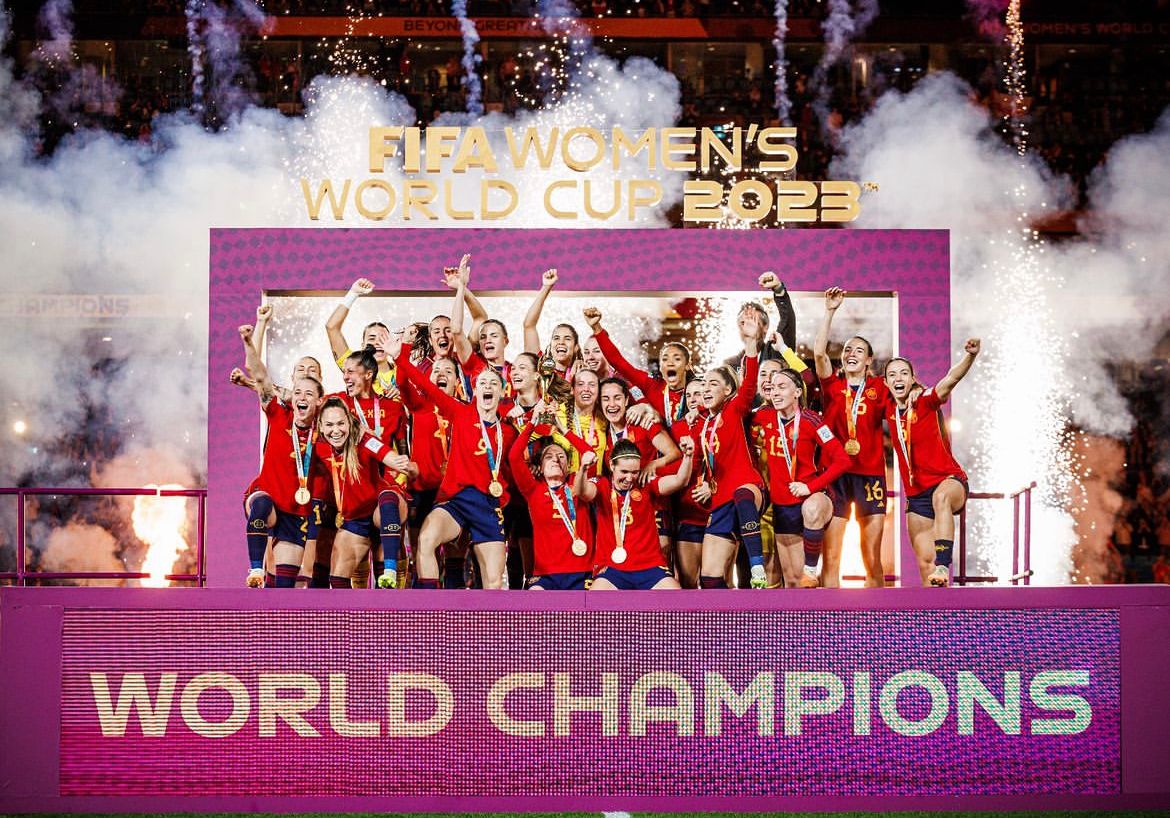 Sporun cinsiyeti yoktur! İspanya Milli Takımı 2023 FIFA Kadınlar Dünya Kupası şampiyonu oldu! Bu şampiyonluk tüm kadınlara ve kız çocuklarına ilham olsun. 🧡💙 #FIFAWomensWorldCup #womensfootball