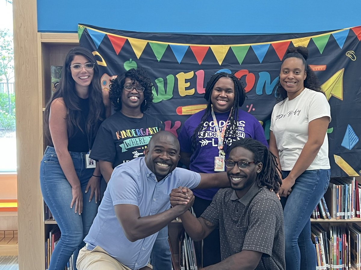 MissWoertman's tweet photo. New @SERaleighES K Team, who dis? https://t.co/fe2waEqAbF