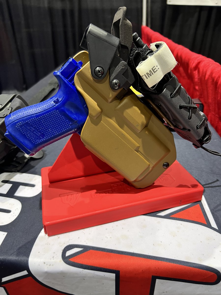 HighSpeedGear's tweet photo. LAST CHANCE: Come visit booth #1885 at NGAUS 2023
#ngaus #ngaus2023 #tactical #tacticalgear #holsters #dutyholsters #magpouches #taco #hsgi #highspeedgear https://t.co/DxCm2HXXth