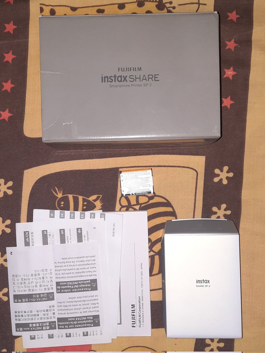 acahiii's tweet photo. dijual cepat instax fujifilm sp-2
 nego tipis boleh laa chat aja dulu sampe harga sah.
semua masih berfungsi baik ada batre, kartu penggunaan + box
minus ada baret sedikit dan tidak terdapat kabel cas tp ini bisa di cas pake kabel micro sd ya. https://t.co/lMQukm42k4
