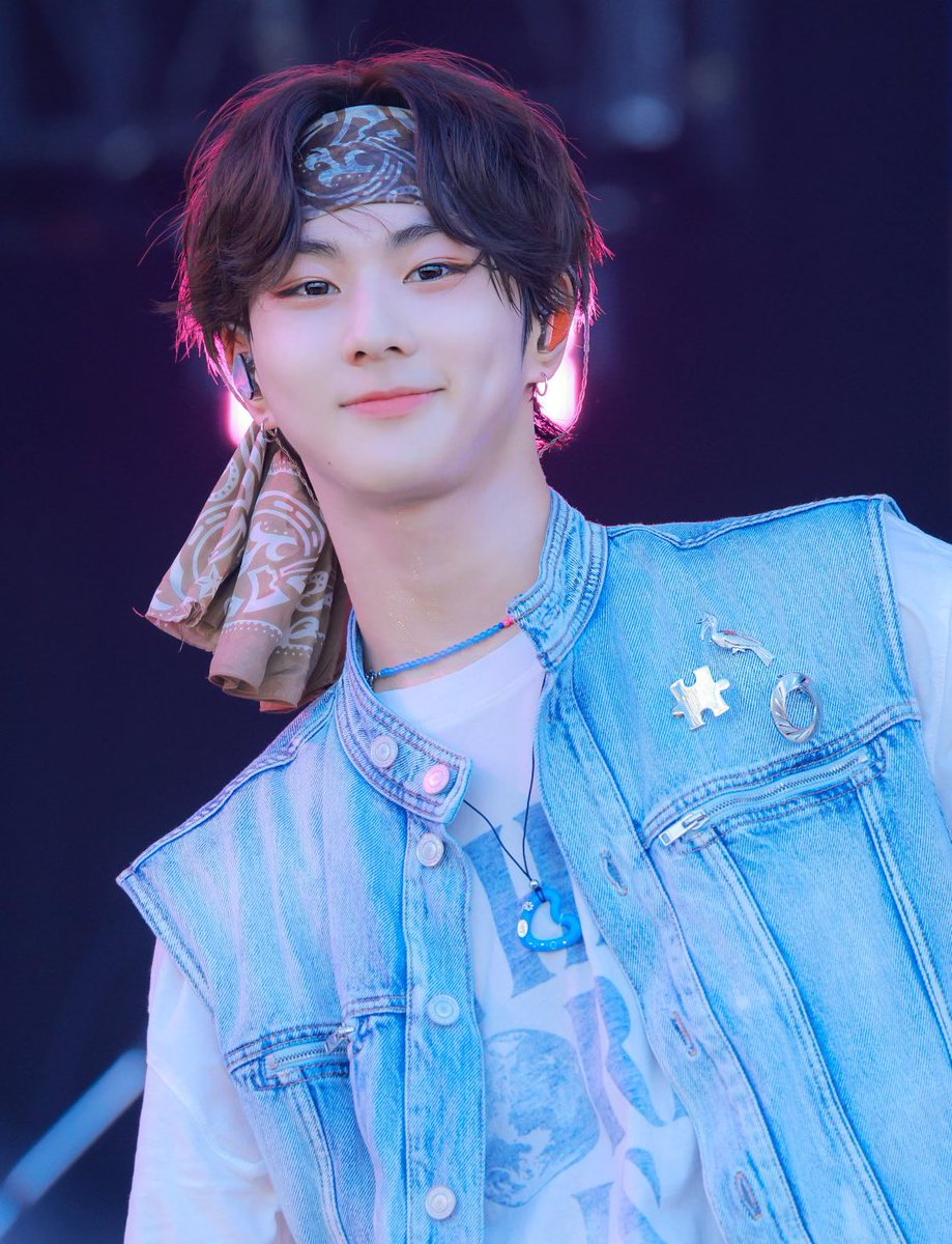 EN7ernally's tweet photo. jungwonie                                    yang jungwon https://t.co/PHPSV8ZuQb