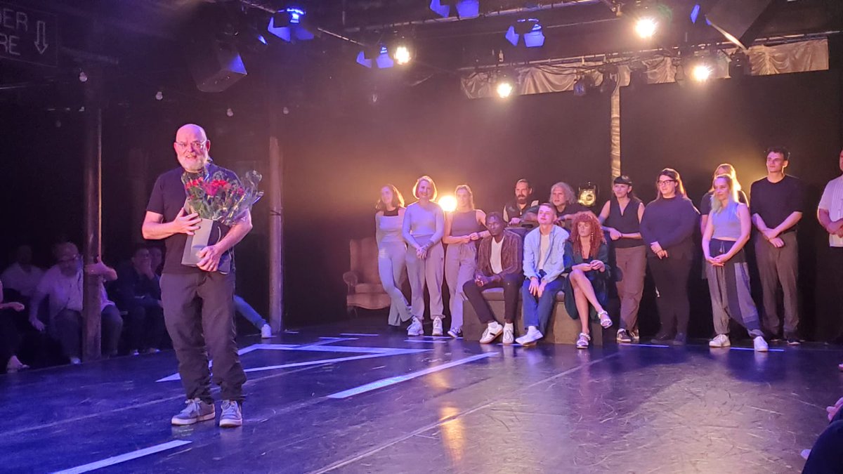 Red Ladder tweet media