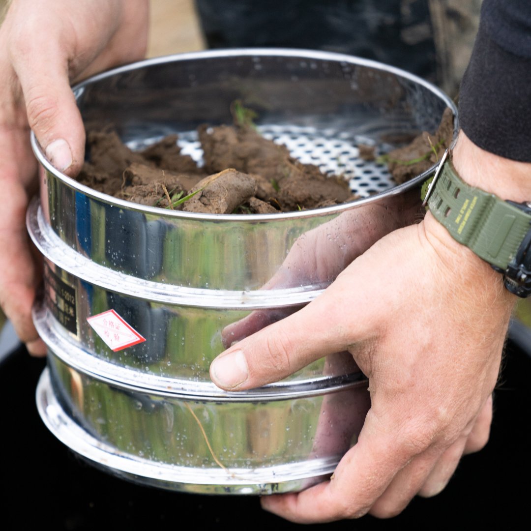 undocarbon's tweet image. UNDO has collaborated with SUERC and the School of Geographical &amp;amp; Earth Sciences at The
@uofglasgow to offer a paid PhD in Environmental Research👏 

Apply today: bit.ly/44kEj1E 🌎🌱

#UNDOCarbon #ClimateResearch #GreenJobs #GraduateJobs #ClimateAction #ClimateScience