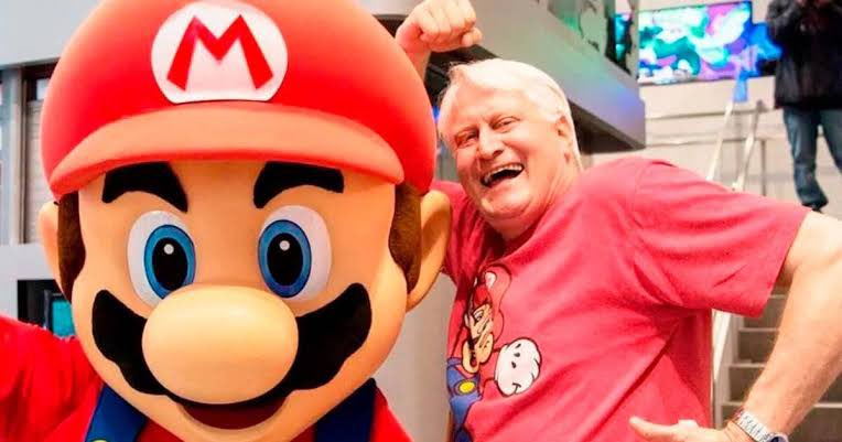 GeekCamaraAcc's tweet photo. Charles Marinet quien presta a prestado su voz a #MarioBros en los videojuegos dejará al personaje luego de 20 años. 

Su debut como el fontanero italiano fue a partir de Mario 64, también tuvo un cameo en la reciente película producida por Illumination, #SuperMarioBros. https://t.co/xzsfxkLY6I