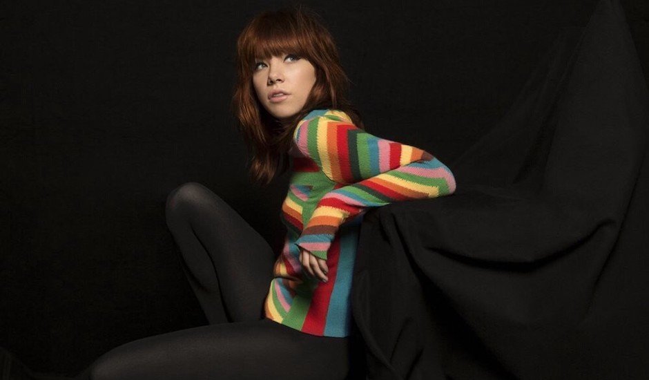 popemergencyph's tweet photo. 8 years ago, INC (Iglesia Ni Carly) Founding Mother, singer-songwriter, and graduate of Ariana Grande School of Enunciation Carly Rae Jepsen released her critically-acclaimed third studio album E•MO•TION

What's your favorite song/s from the album AT BAKIT ITO RUN AWAY WITH ME https://t.co/S6K2fme9Hg