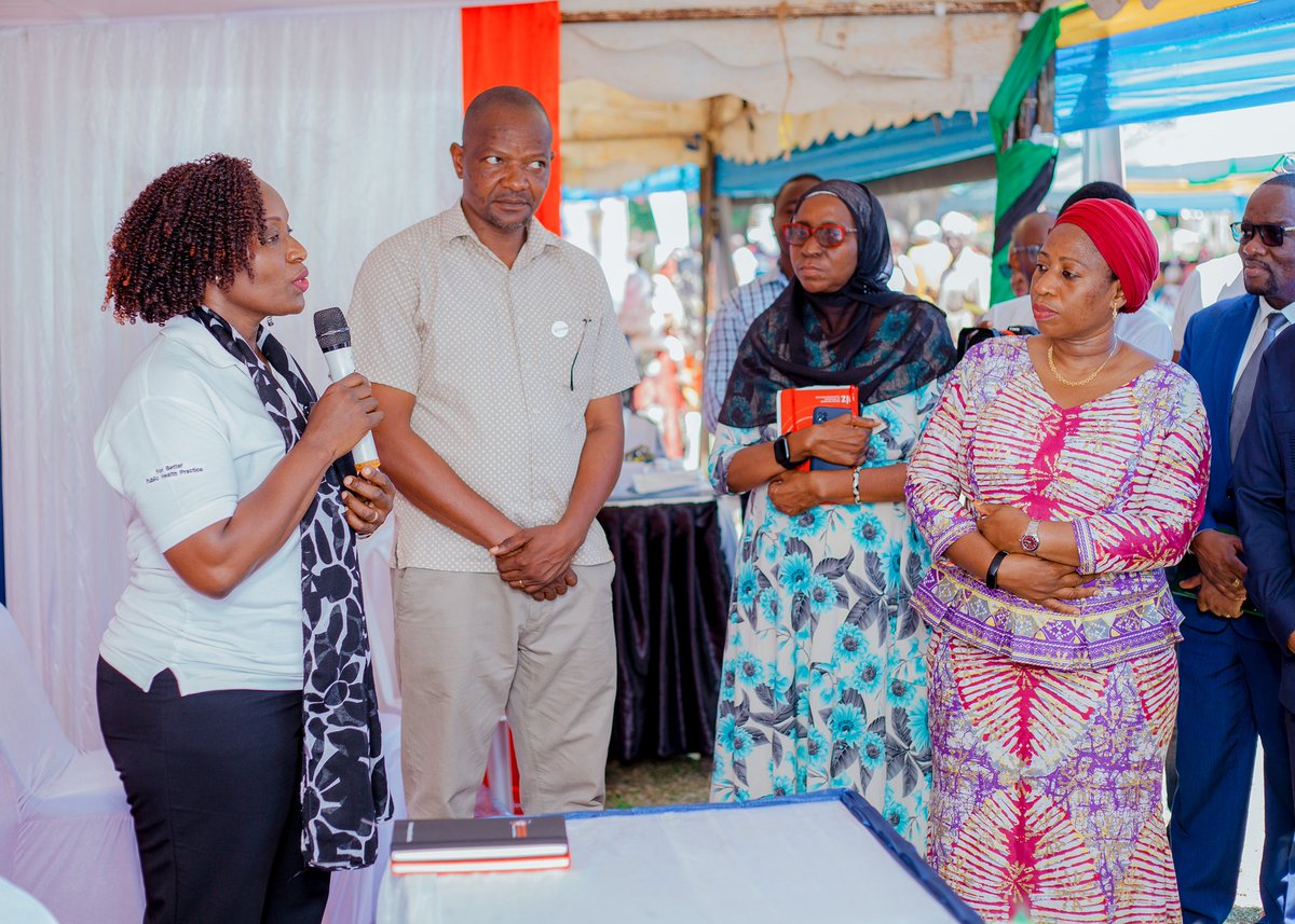 AAPH_Africa's tweet photo. #AAPH_Africa tunashiriki katika #AfyaCheckTanga ya @AfyaCheckOnline na @ummymwalimu Tanga Jiji wiki hii. Utafiti wetu wa #ARISE_Network umeonyesha kuwa vijana wanahitaji sana huduma hizi. Vijana wa Tanga tujitokeze kupima afya zetu!

#ForBetterPublicHealth #Adolescent_health https://t.co/UK6ACN7AFt