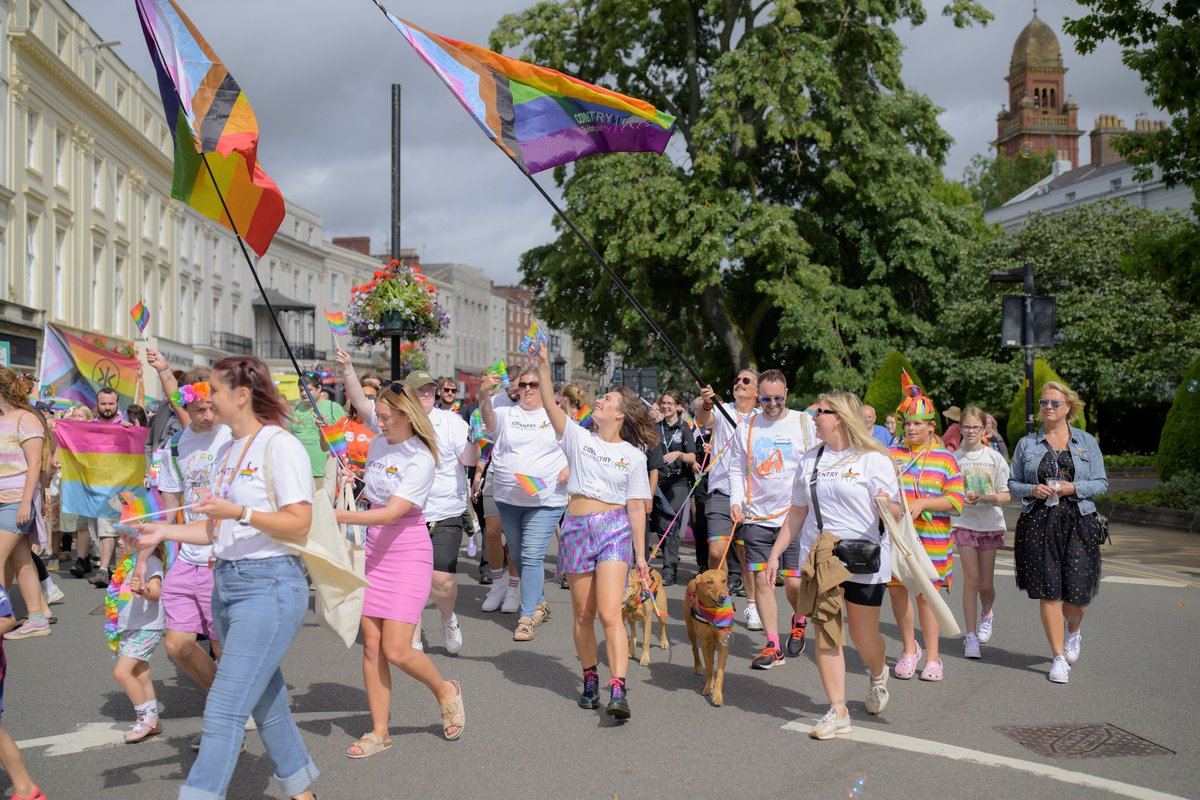 CoventryBS's tweet photo. Colleagues from our #RainbowNetwork had a fabulous day at Warwickshire Pride on Saturday alongside @centrepointuk & StBasils, celebrating with so many new & familiar faces. 🏳️🌈
Thanks to everyone who helped to make it a very special day in sunny Leamington Spa. 💙 https://t.co/am4J6WwRWU