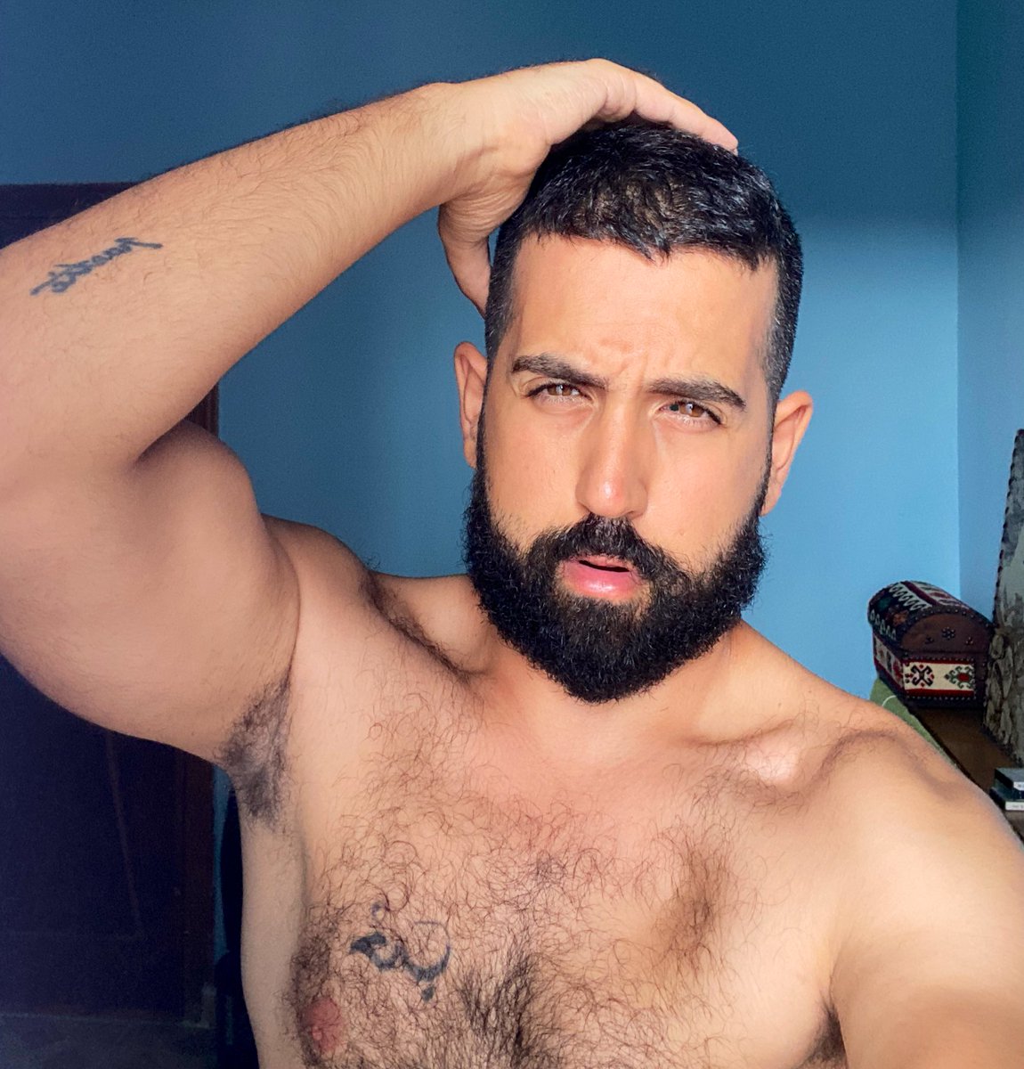 ItsAliHabibi's tweet photo. SHOB! 🥵 https://t.co/LUKdN8uOER
