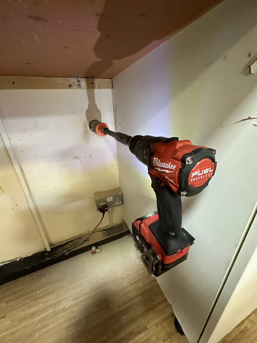 Core drill not needed this things a beast! 🦾

Milwaukee M18 combi drill no idea of the numbers and letters… #milwaukee @andre_milwaukee @paul_milwaukee_miller @milwaukee_tool_addict

#blockeddrains #tools #blockage #drain #drainage  #draincleaning #draincover
#drainlife