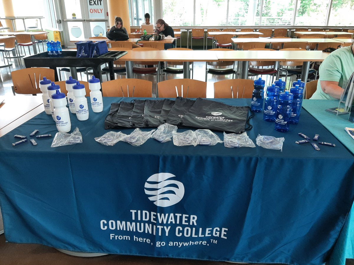 TccVaBeach's tweet photo. Come check out the tables set up in the Cafe!! https://t.co/Kz6kuFx9iB