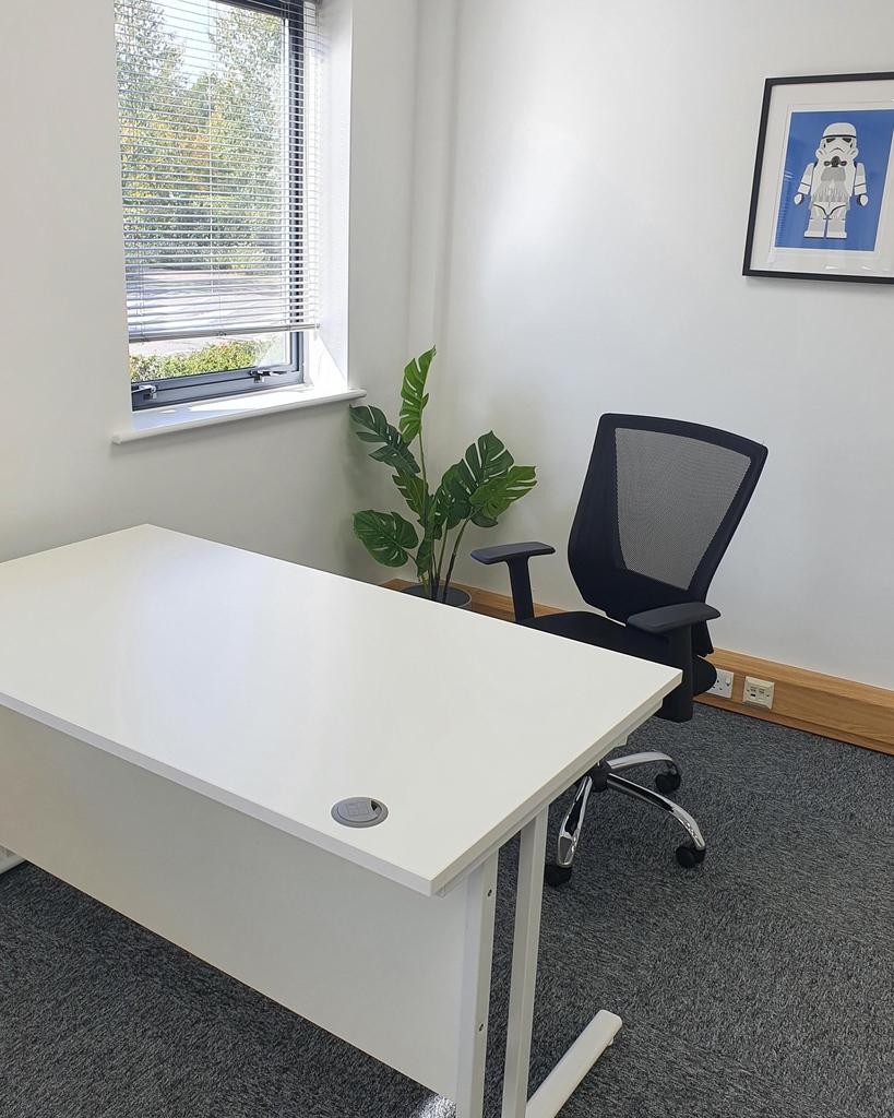 Jennings_'s tweet image. Need to separate working from home and home life a little?

Try one of our hot desks anytime. 
First session is free and then half price in August - win, win!

#freebie #hotdesking #homeworking #remoteworking #hotdesk #officespace #hybridworking #monumentpark #southoxfordshire