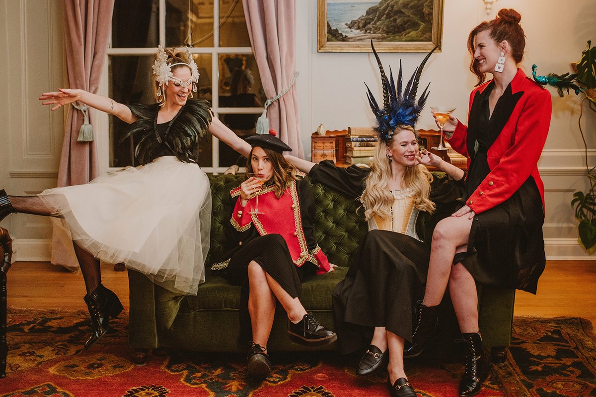 DunskeyE's tweet photo. Dunskey gives you wings!

We think we are the only venue in the world who will freely let you have all the dress up kits to make all those fairytale fantasies come true.

#dunskeyestate #dunskeymagic #scottishweddingvenue #privatevenue #privateevents #destinationwedding https://t.co/3nnidGiQkS