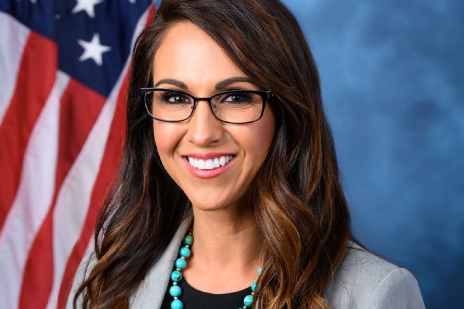 IanJaeger29's tweet photo. Lauren Boebert calls for congress to investigate Farmland purchases by the CCP and Bill Gates. 

Do you support this? https://t.co/hv0SpwfOWU
