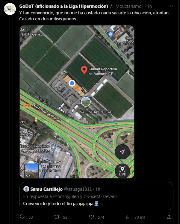 vitu_yt's tweet photo. Han pillado una cuenta secundaria a Samu Castillejo, jugador del Valencia @.azuaga1811
Azuaga es su segundo apellido
El número 18 es el día en que nació (18 Enero) 
El 11 su dorsal favorito para jugar
Lo peor es que le han localizado tuiteando en la ciudad deportiva del Valencia https://t.co/Xjwgd1rc0T