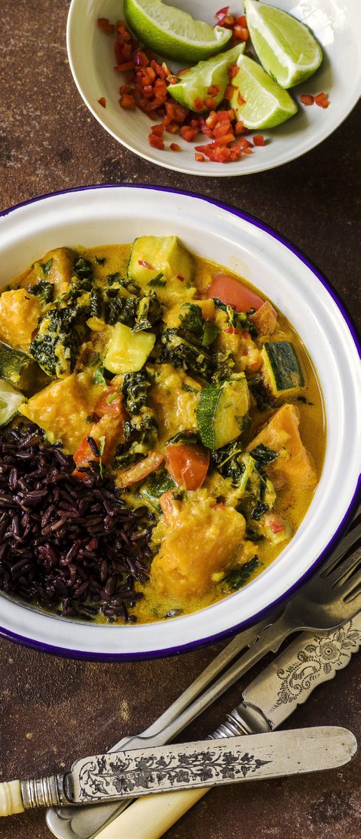 Fabulous review of <a href="/NicolaGraimes/">Nicola Graimes</a> #vegetarian curry by a <a href="/ckbk/">ckbk</a> user "This tasted good &amp; made a great vegetarian meal. I added some Gochujang Chilli Paste and used one green chilli instead of the 2 red chillies🌶️ suggested in the recipe" publ <a href="/nourishbooks/">Nourish Books</a>