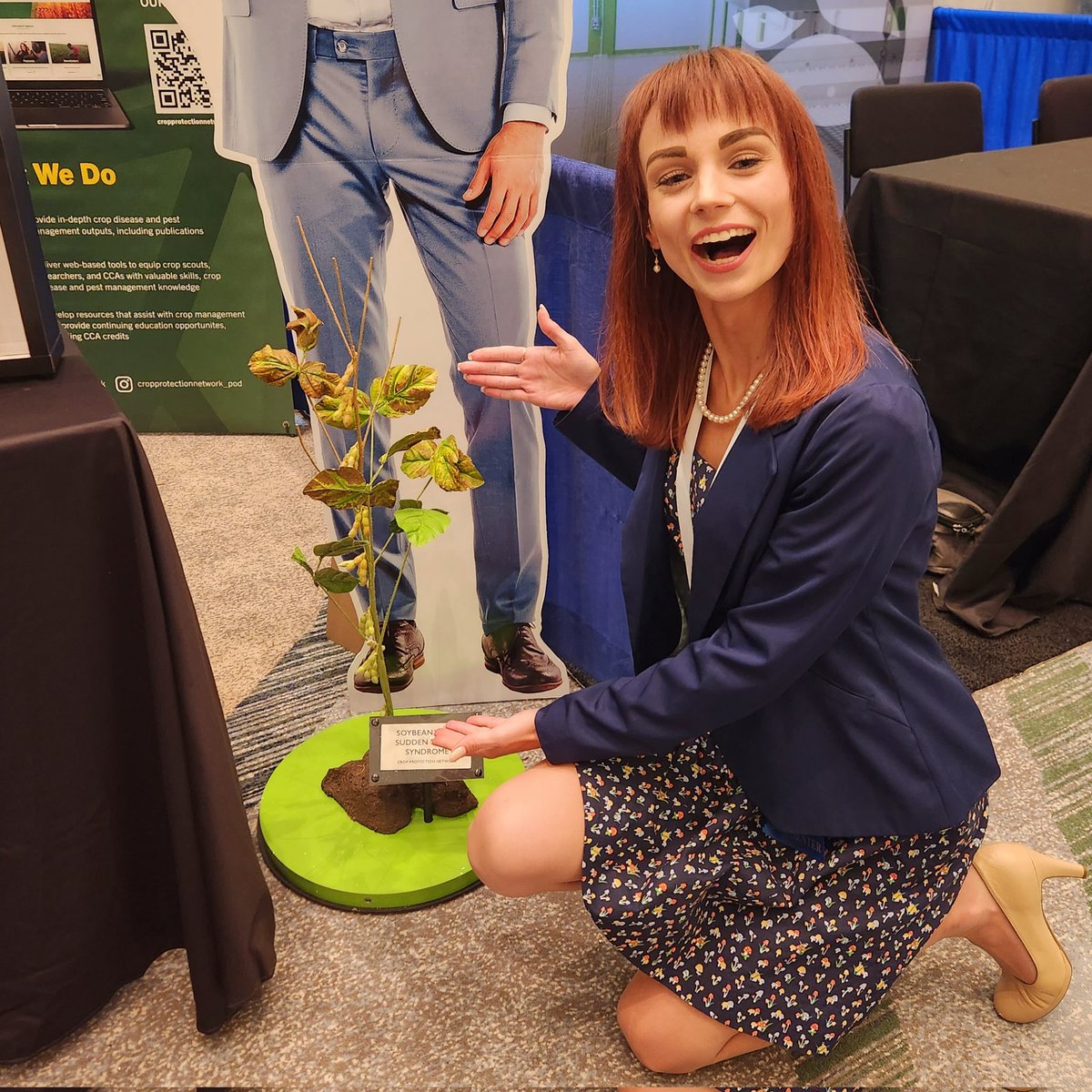 Alexandra L. Starkey (@a_l_starkey) on Twitter photo Interested in learning more about my research on essential oils as #biocontrol thru #nanotechnology? Check out this great interview with my wonderful PI, Dr. Leonor Leandro!
#soybean #soybeanreserch <a href="/iastate_cals/">ISU College of Agriculture and Life Sciences</a> Interested in learning more about my research on essential oils as #biocontrol thru #nanotechnology? Check out this great interview with my wonderful PI, Dr. Leonor Leandro!
#soybean #soybeanreserch <a href="/iastate_cals/">ISU College of Agriculture and Life Sciences</a>