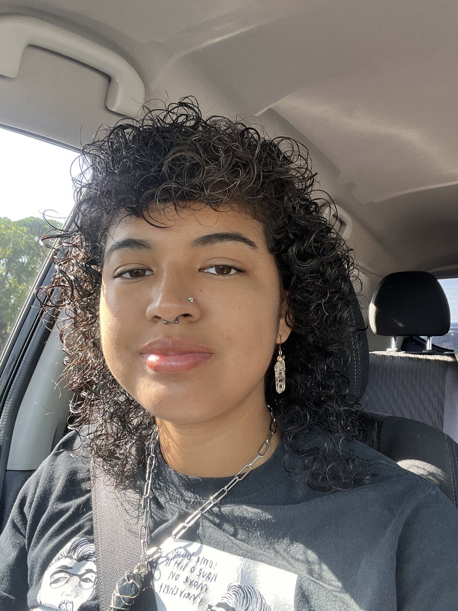 SlyCoopaa's tweet photo. baby’s first day on campus at usf 🐂 https://t.co/gr4SXhbSp5