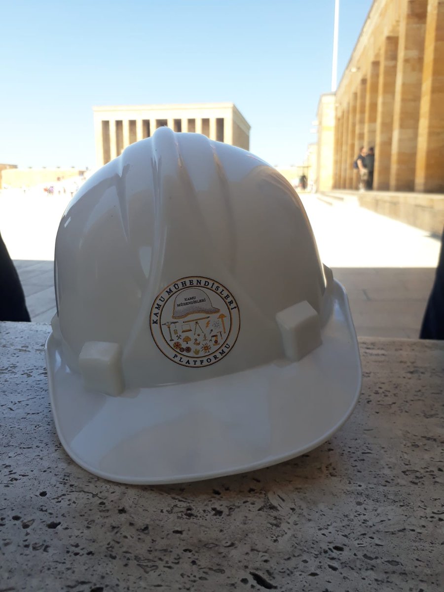 Madde 131: Teknik Sorumluluk İlave Ödemesi;
Vizyon projelerinin her kademesinde bulunan Kamu Mühendisleri sevk ve idare ettiği personelin altında bir gelire sahiptir. 
Teknik sorumluluk ilave ödemesi talebimizin toplu sözleşme masasından alınmasını bekliyoruz.
#KaMUhendisi