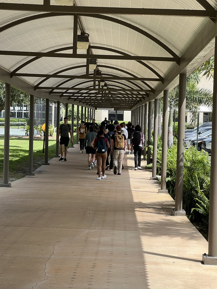 Getting a Fall 2019 kinda feeling <a href="/valenciacollege/">Valencia College</a> 😀