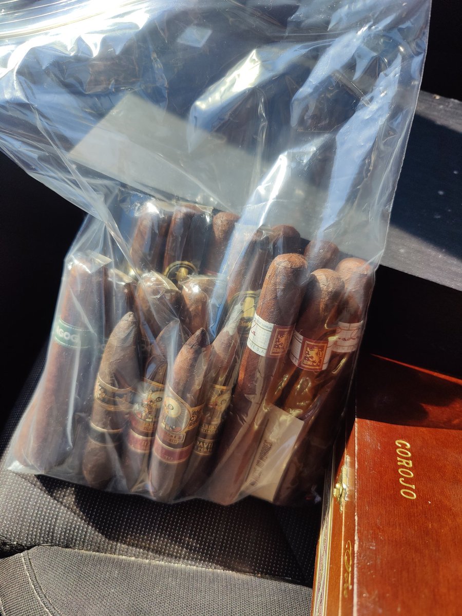 Damn skippy!!!
#cigars