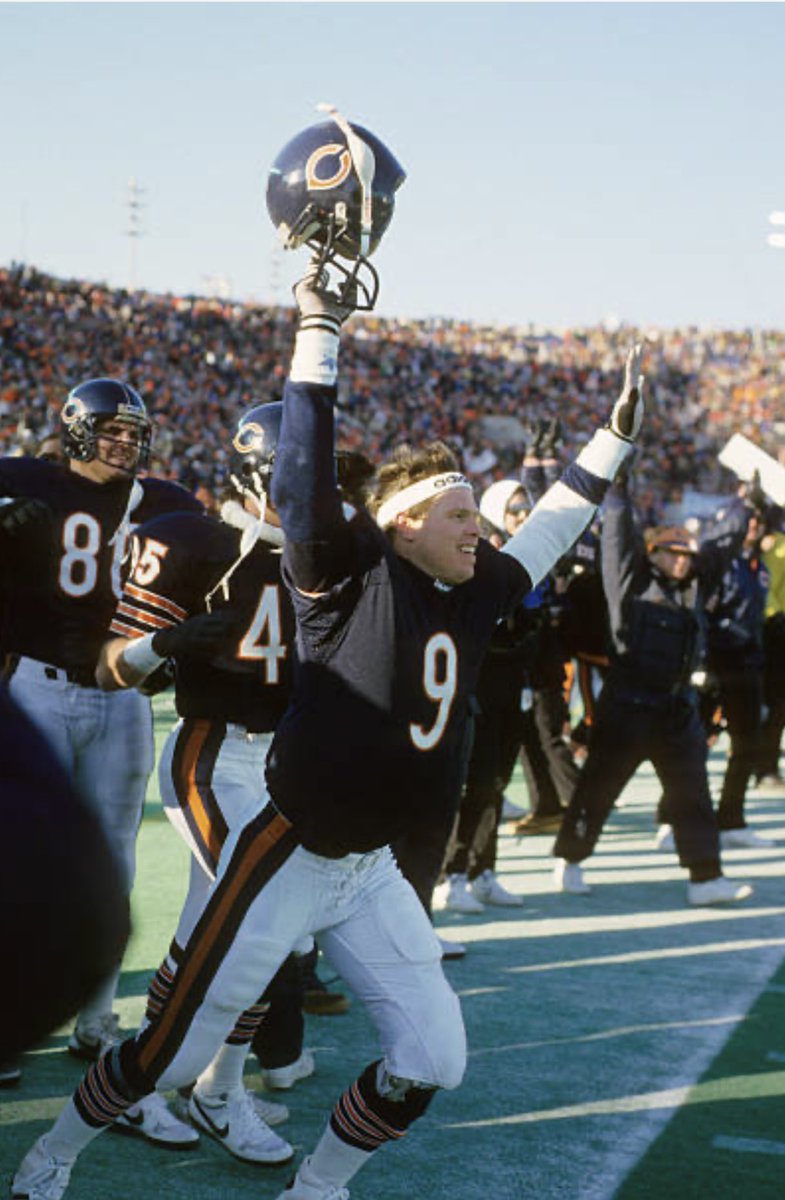 sandyreynolds81's tweet photo. #HAPPYBIRTHDAY @JimMcMahon - u gave us your all &amp; gave us the greatest #bears season of our lives. your leadership, skill, love, swagger &amp; personality changed #NFL forever.  u are an icon &amp; legend then &amp; still today! we forever ♥️ &amp; thank you 🐻⬇️ https://t.co/xjYHUFMS7h