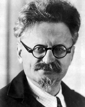Viva Trotsky! 🚩
#Trotsky