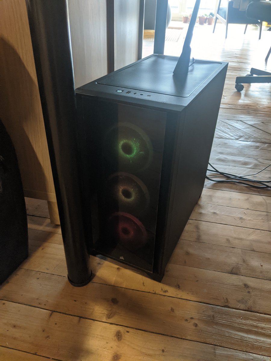 Hello, 
on vend deux PC tour - gaming - post-production vidéo sur Lyon.

Plus d'infos sur l'annonce et en MP : 
leboncoin.fr/informatique/2…