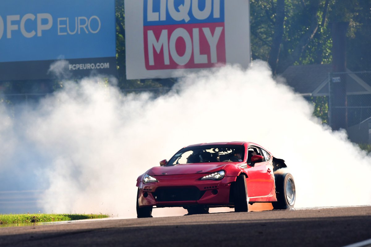 Sundaygroup's tweet photo. Mega weekend for #sundaygroup clients with #ferrari scoring 1st North Am win for the 296 in @gtworldcham + and @GRIDLIFEFest staging a huge event @limerockpark!
Up next: @IMSA and @MazdaMX5Cup at @VIRNow + #indycar @WWTRaceway + @Formula2 @ Dutch GP https://t.co/ufG0DCARpf