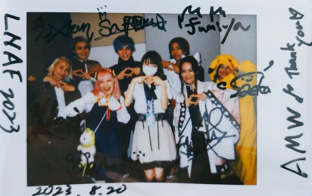 AkiLui610's tweet photo. ❤️💛💚💙🖤💜💗
お疲れ様でした
AMWのライブ素晴らしい
みんなステージの上でキラキラしている
オリジナルソング大好き
チェキ撮れでよかった
CDも絶対大事にするね
是非また香港に来てください

*SATORU君度でも優しいです
いつも挨拶してくれ💙
よくカメラを見て 幸せだよ
#LNAF2023 #AMW #LNAF https://t.co/mRrBHKXk4e