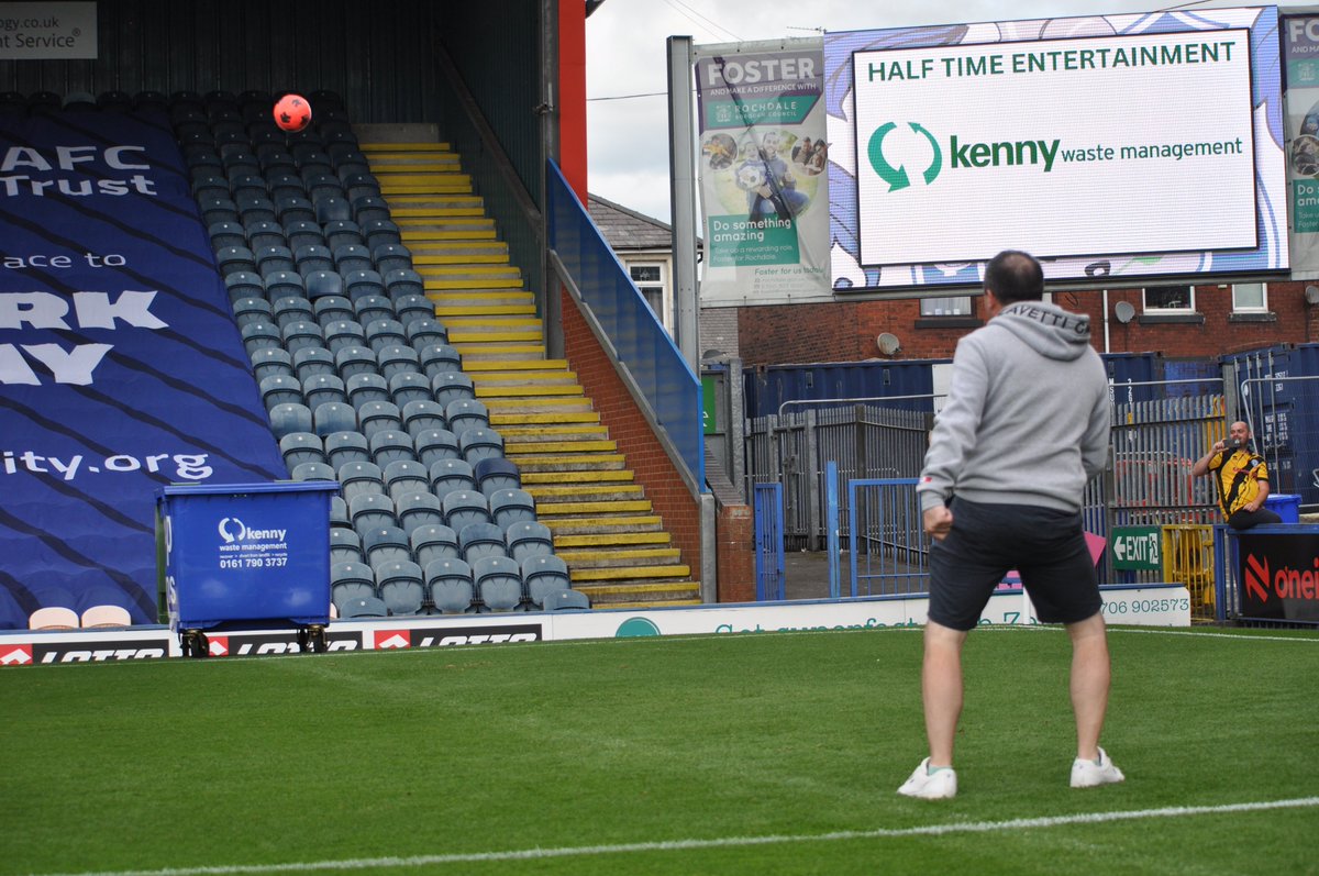 kennywaste's tweet photo. Hats off to @officiallydale on a fantastic game well played vs @EastleighFC.

For Rochdale vs Bromley (Friday), we'll be upping the stakes of our Top Bins half-time challenge @CrownOilArena!

Keep tabs here for your chance to take part, win tickets, and raise for charity.

#RAFC https://t.co/04bFYBn0YF