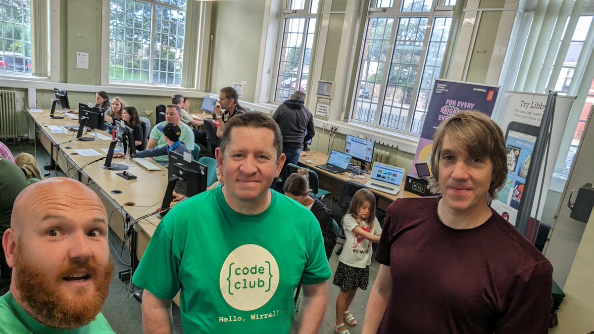 WirralCode's tweet image. Great final @CodeClub session today at @WirralLibraries #Wallasey.

@Scratch @Microbit_Edu @MakeyMakey #BananaKeyboard