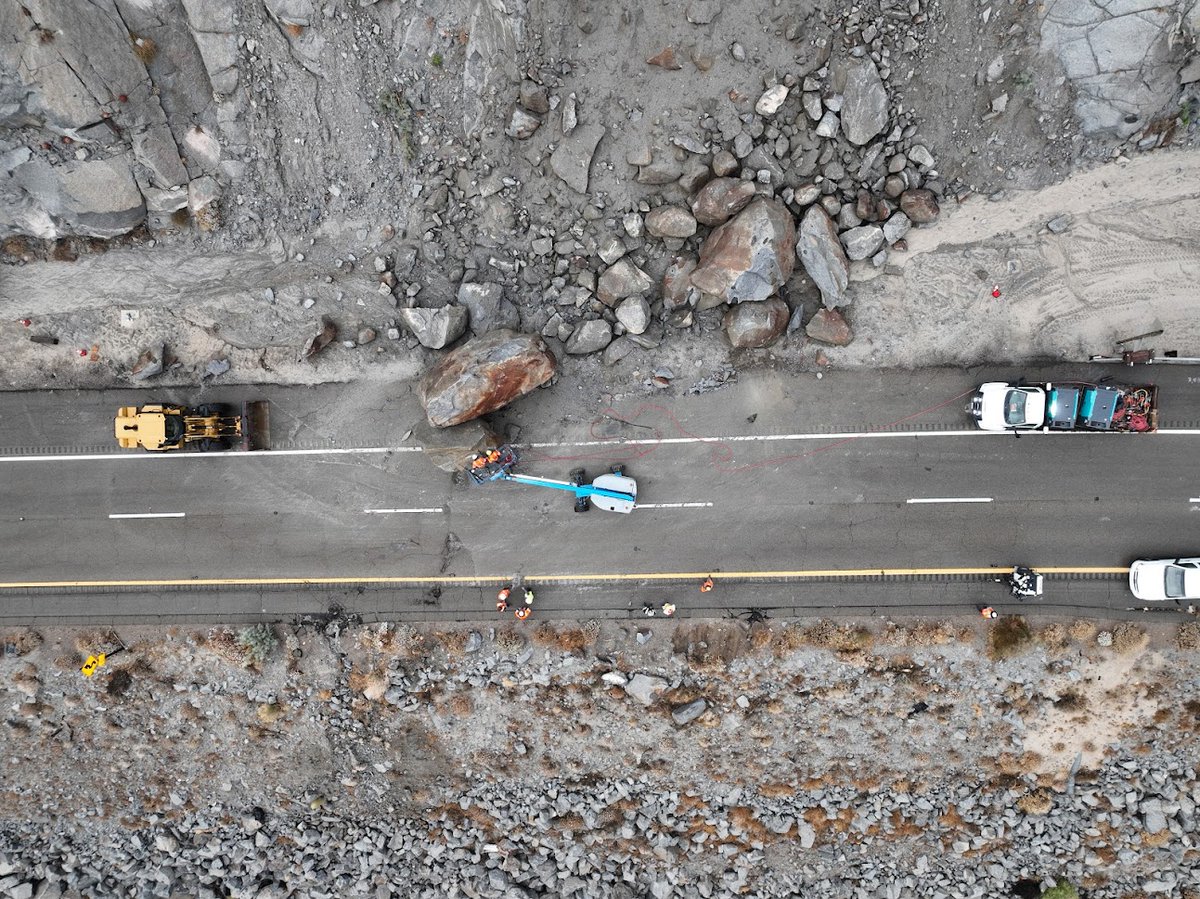 SDCaltrans's tweet photo. Caltrans crews have worked through the night to re-open SR-78, SR-94, and other storm related closures. Teams are still working to clear the rockslide on I-8 between #SanDiego &amp; #imperialvalley https://t.co/YHkjbqDPPV