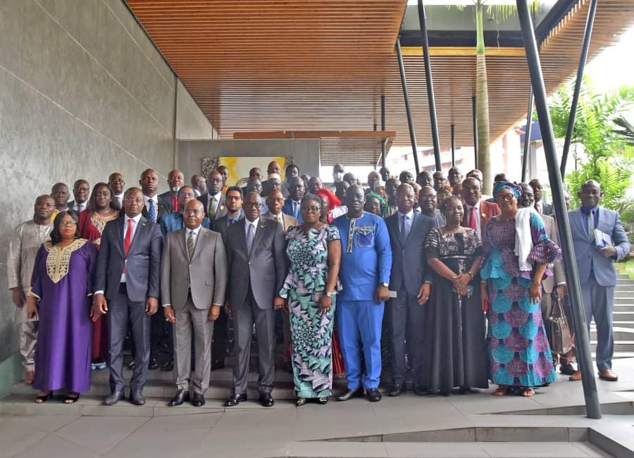 YawaKouigan's tweet photo. Grand intérêt et plaisir à prendre part ce jour à Abidjan à une session extraordinaire du conseil des collectivités territoriales de l’UEMOA, consacrée au bilan de l’institution et au renouvellement des instances. https://t.co/qZ4zrWJFpA