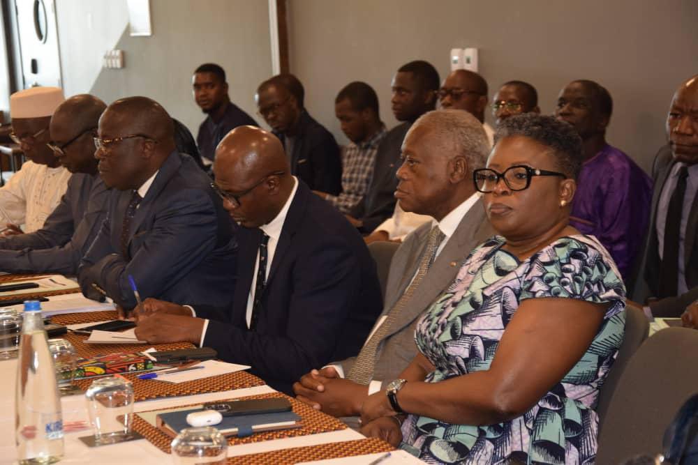 YawaKouigan's tweet photo. Grand intérêt et plaisir à prendre part ce jour à Abidjan à une session extraordinaire du conseil des collectivités territoriales de l’UEMOA, consacrée au bilan de l’institution et au renouvellement des instances. https://t.co/qZ4zrWJFpA