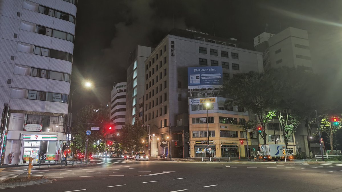 akatsuki_eleven's tweet photo. 午前1時 https://t.co/C2C7HIO7Yv