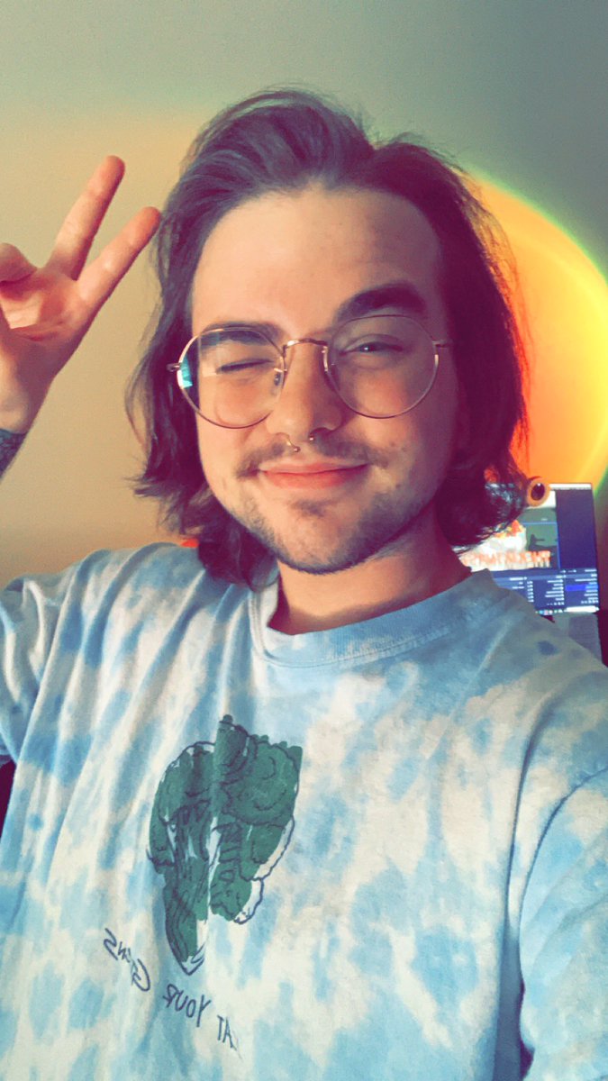 thekikinasty's tweet photo. Celebrating that we have less than TWO DAYS until the tiddy chop 🔪🎉 streaming live now and for the next hour or so!!! 😁
💖 https://t.co/PzHVNEb7Gj 💖
.
.
.
#thekikinasty #nonbinarygamer #queergamer #topsurgerycountdown #tiddychop #genderaffirmingcaresaveslives https://t.co/Ooo529JMM7