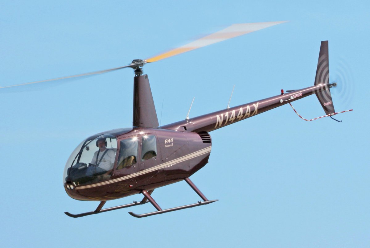 F4Flats's tweet photo. The R44 has been the world's best-selling general aviation (GA) helicopter every year since 1999. It is one of the most-produced GA aircraft of the 21st century, with 5,941 deliveries from 2001 to 2020.

#elrufai #fctminister #lewa #edo #greenwood #yoruba #lagos https://t.co/0bKlsMn7X3