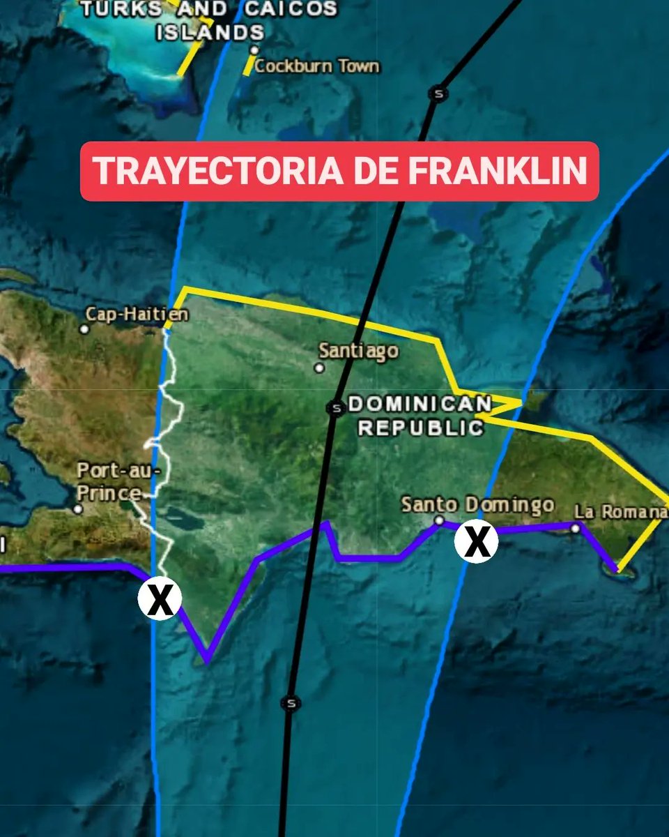 JeanSuriel's tweet photo. 🔴ATENCIÓN🔴
El campo nuboso de la Tormenta Tropical Franklin ha aumentado en las últimas horas debido a la aguas calientes del Mar Caribe: es muy amplio que abarcaría a República Dominicana tres veces.

🔴El fenómeno se está desplazando más lento (se mueve a 9 km/h), por lo que ganará más intensidad y empezará su acercamiento al suroeste del territorio dominicano.

🔴De acuerdo a la proyección más reciente del Centro Nacional de Huracanes de Miami, Franklin tocará tierra en Azua mañana martes entre 2 y 5 PM; luego avanzará sobre Constanza, La Vega, Moca y saldrá por Puerto Plata el miércoles antes del mediodía.

⚠️⚠️ATENTOS: inicia la cuenta regresiva para el impacto de FRANKLIN en República Dominicana.

☑️ https://t.co/WlQFg167bk 
➡️ @AgendaClimatica 
▶️ https://t.co/OBEFwksFsW