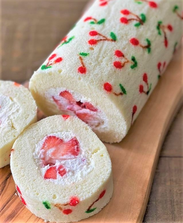 daily_dolce's tweet photo. Roll cakes made by ohcakeswinnie https://t.co/RNYmvh5046