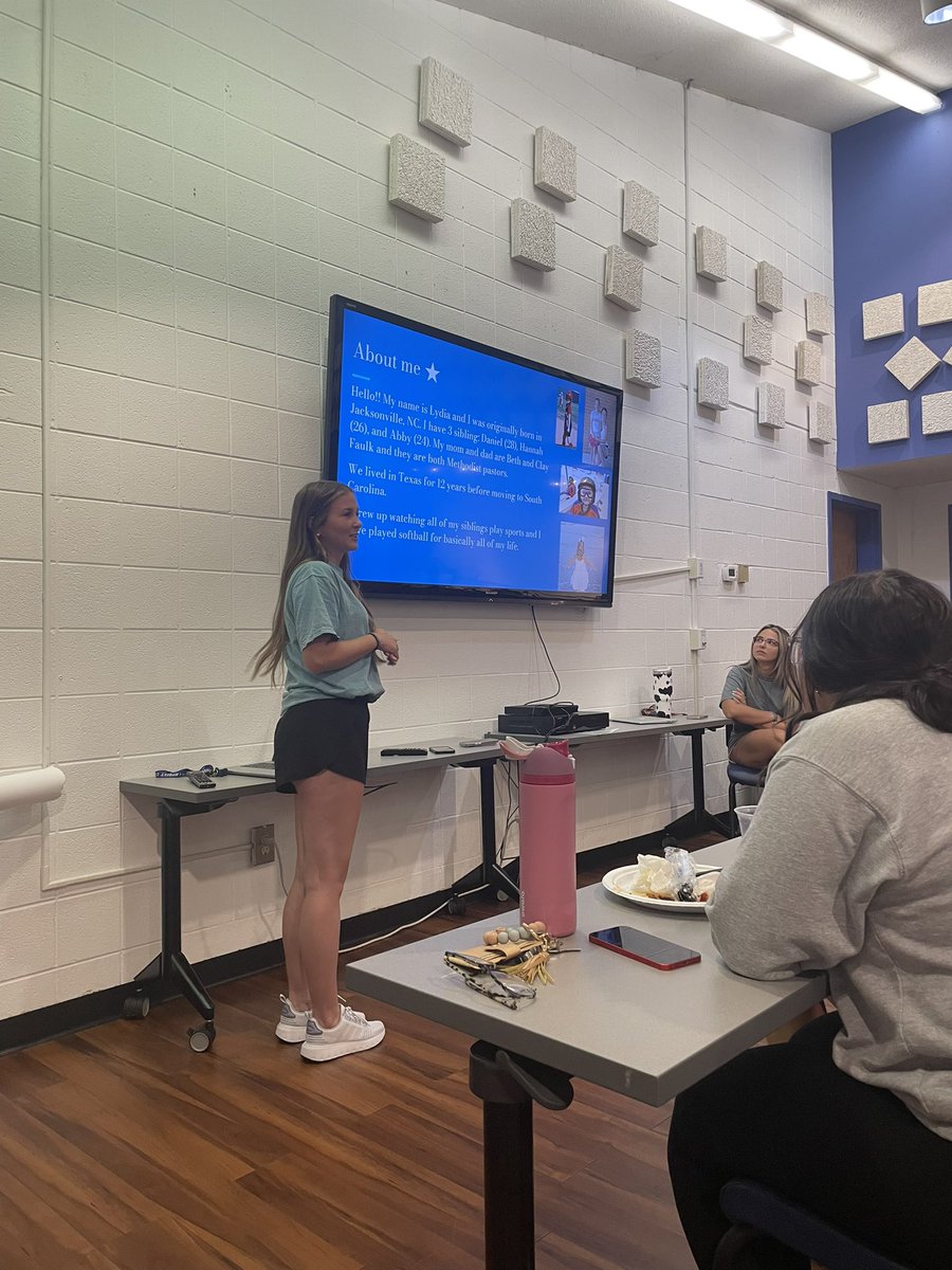 Spartanburg Methodist College Softball tweet media