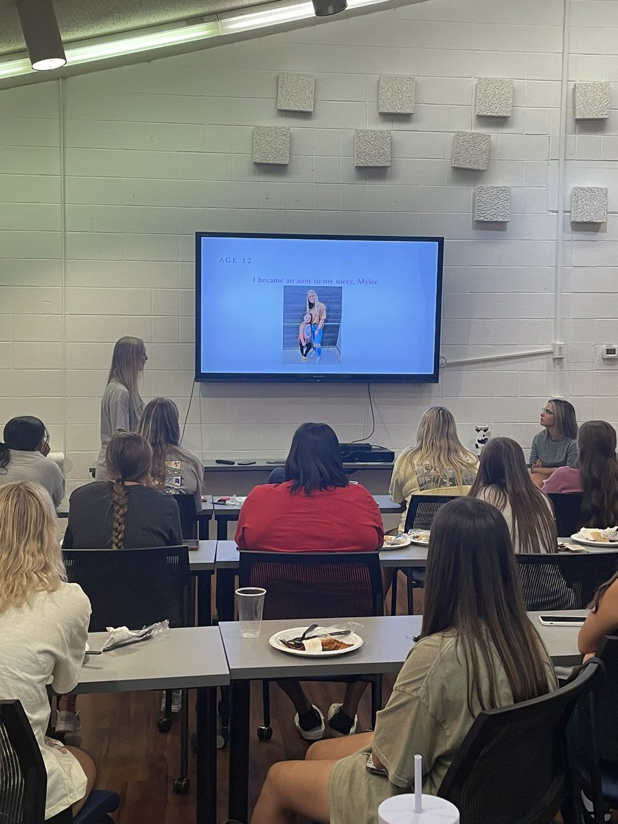 Spartanburg Methodist College Softball tweet media