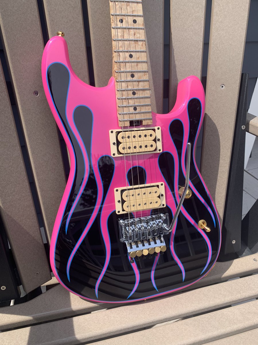 LAVALLE ROCKS tweet media