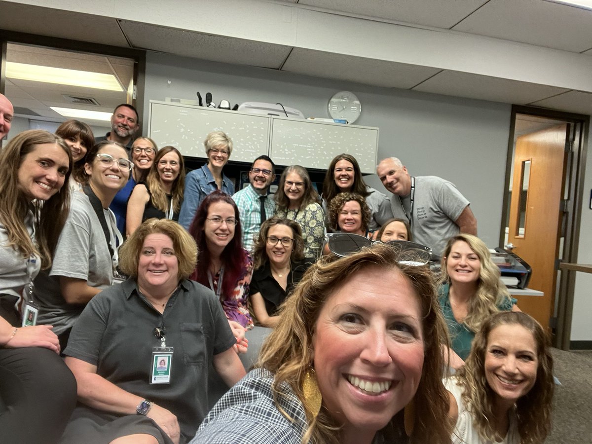 WSDR4Supt's tweet photo. First Day Behind the scenes: Berrey-Place, Support Services, &amp; Transportation!  Keeping the District running!  💙 #WeAreWentzville @WSDinfo @WSDSchoolBus @WSDNutrition https://t.co/wZPBDkYsbS